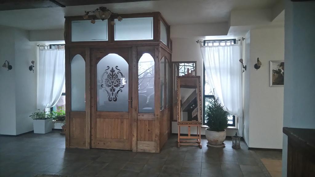Bed and Breakfast Karczma Biesiadna Dalnia Esterno foto