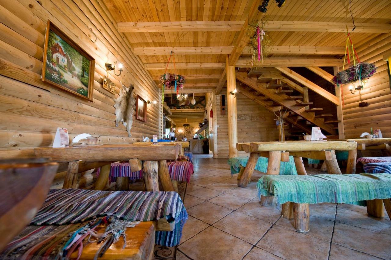 Bed and Breakfast Karczma Biesiadna Dalnia Esterno foto